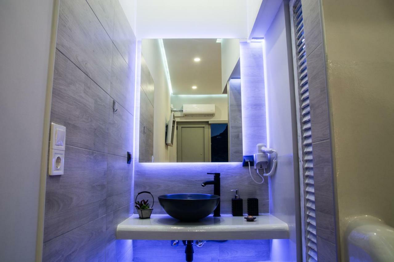Nature'S Guesthouse Luxury נאפפליו מראה חיצוני תמונה